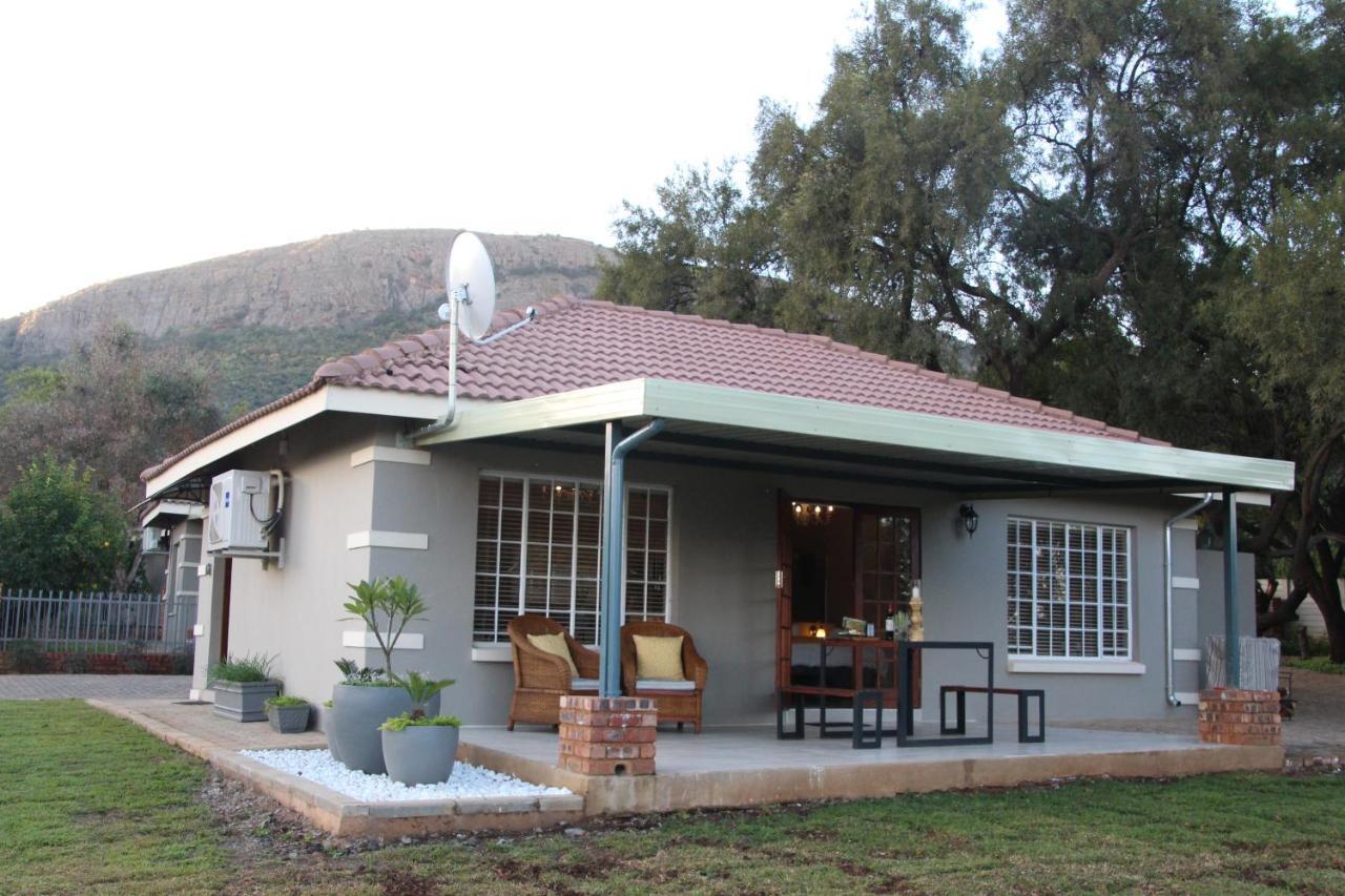 Villa Nehema Manor à Hartbeespoort Extérieur photo